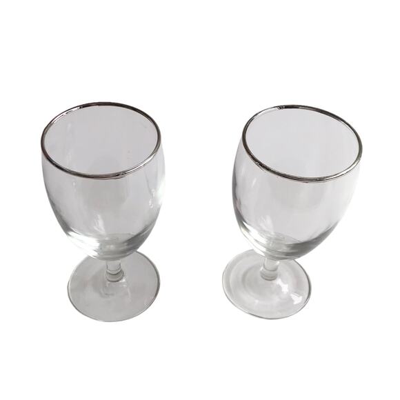 Footed Water Glasses Set of 2 Goblets Silver Rimmed Clear Stemmed Drinking Glass - Picture 1 of 8